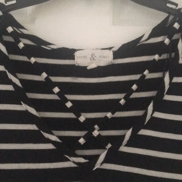 2/$15🦋 Tunic length black & white striped top. - Picture 2 of 2